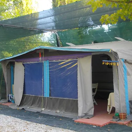 Dal Pino 营地 3*