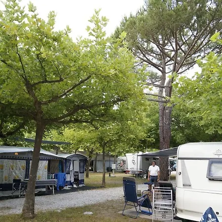 Dal Pino 营地 马里纳迪马萨