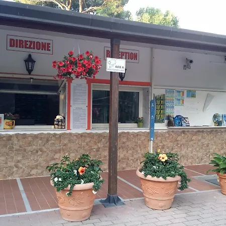 营地 Dal Pino 马里纳迪马萨